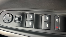 Vauxhall Grandland 1.2 Turbo Ultimate 5dr Petrol Hatchback